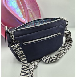 Demi-lune bleu marine