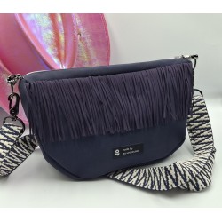 Demi-lune bleu marine